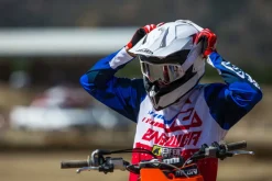 HJC i50 Hex Helmet